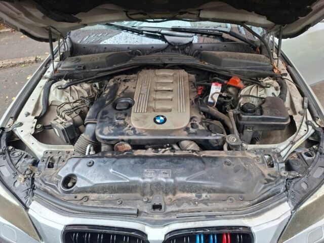 Серый БМВ 5 Серия, объемом двигателя 3 л и пробегом 500 тыс. км за 4300 $, фото 7 на Automoto.ua