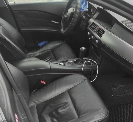 Сірий БМВ 5 Серія, об'ємом двигуна 0 л та пробігом 250 тис. км за 4000 $, фото 2 на Automoto.ua