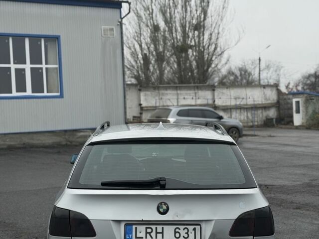 Серый БМВ 5 Серия, объемом двигателя 2.5 л и пробегом 460 тыс. км за 3750 $, фото 9 на Automoto.ua