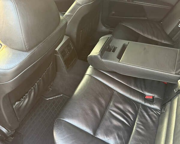 Серый БМВ 5 Серия, объемом двигателя 2.5 л и пробегом 371 тыс. км за 7999 $, фото 10 на Automoto.ua