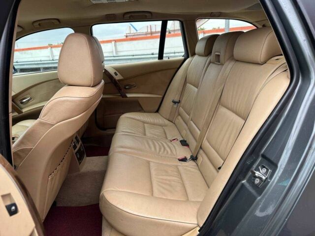 Серый БМВ 5 Серия, объемом двигателя 0 л и пробегом 299 тыс. км за 7290 $, фото 9 на Automoto.ua