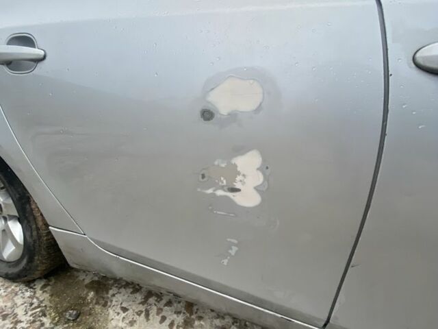 Серый БМВ 5 Серия, объемом двигателя 0 л и пробегом 518 тыс. км за 2900 $, фото 19 на Automoto.ua