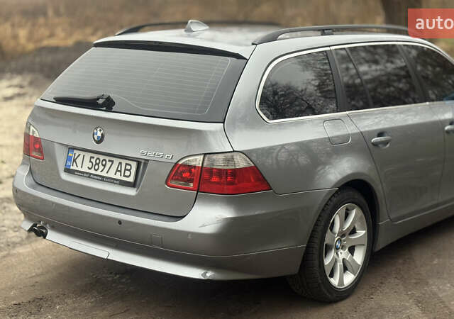 Серый БМВ 5 Серия, объемом двигателя 2.5 л и пробегом 310 тыс. км за 7500 $, фото 6 на Automoto.ua