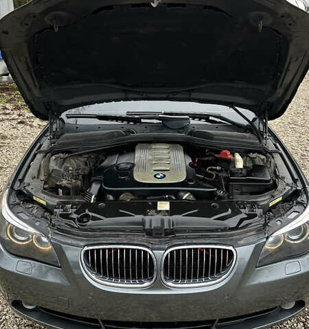Сірий БМВ 5 Серія, об'ємом двигуна 3 л та пробігом 356 тис. км за 8900 $, фото 19 на Automoto.ua