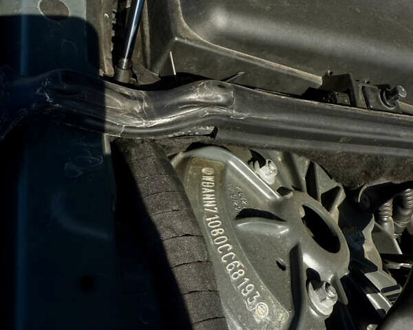 Серый БМВ 5 Серия, объемом двигателя 3 л и пробегом 260 тыс. км за 8000 $, фото 12 на Automoto.ua