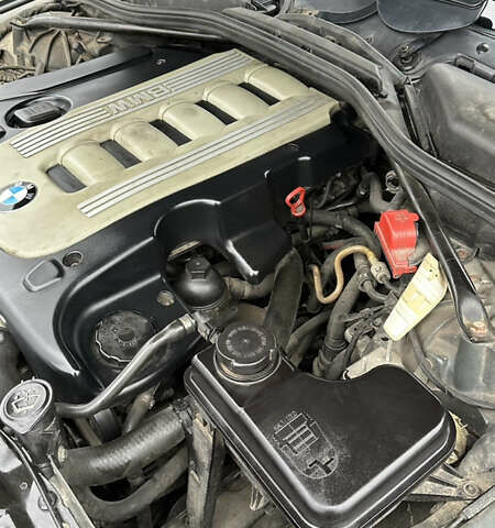 Сірий БМВ 5 Серія, об'ємом двигуна 3 л та пробігом 356 тис. км за 8900 $, фото 21 на Automoto.ua