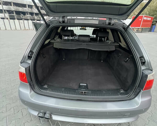 Сірий БМВ 5 Серія, об'ємом двигуна 3 л та пробігом 500 тис. км за 12000 $, фото 14 на Automoto.ua