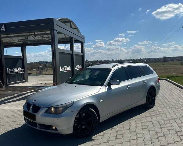 Серый БМВ 5 Серия, объемом двигателя 3 л и пробегом 300 тыс. км за 2999 $, фото 9 на Automoto.ua