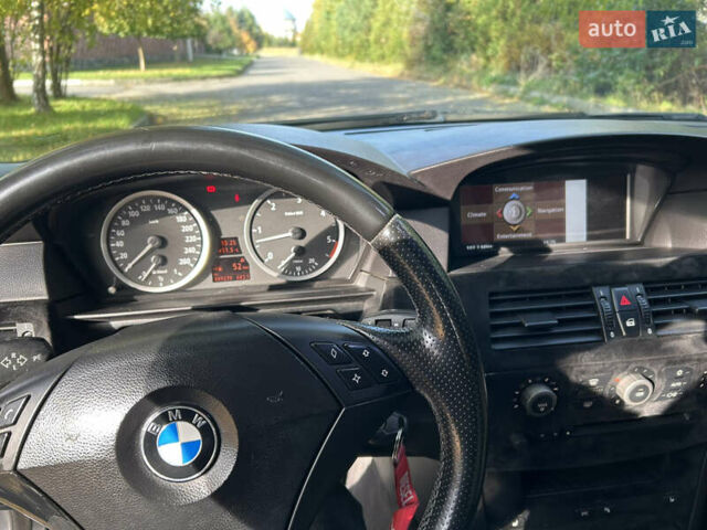Серый БМВ 5 Серия, объемом двигателя 2.5 л и пробегом 449 тыс. км за 7000 $, фото 3 на Automoto.ua