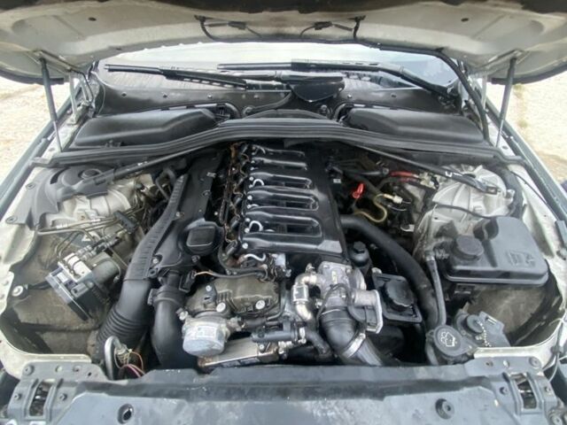 Серый БМВ 5 Серия, объемом двигателя 0 л и пробегом 518 тыс. км за 2900 $, фото 13 на Automoto.ua