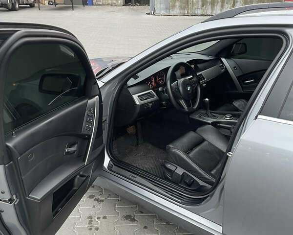 Сірий БМВ 5 Серія, об'ємом двигуна 3 л та пробігом 500 тис. км за 12000 $, фото 9 на Automoto.ua