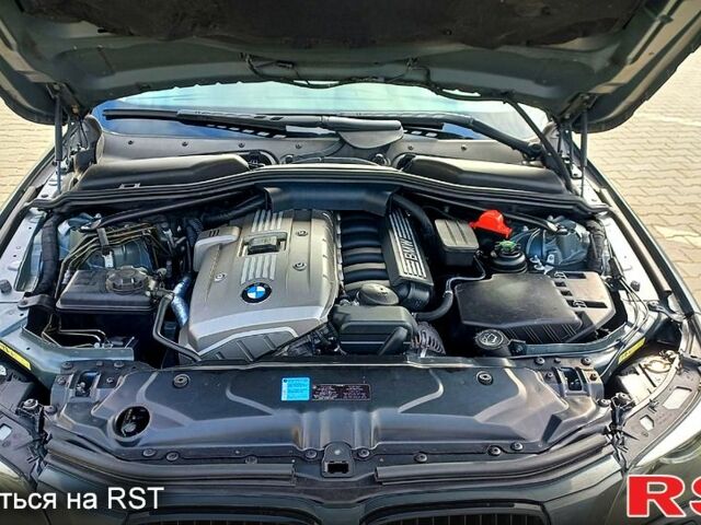 Серый БМВ 5 Серия, объемом двигателя 2.5 л и пробегом 340 тыс. км за 6400 $, фото 1 на Automoto.ua