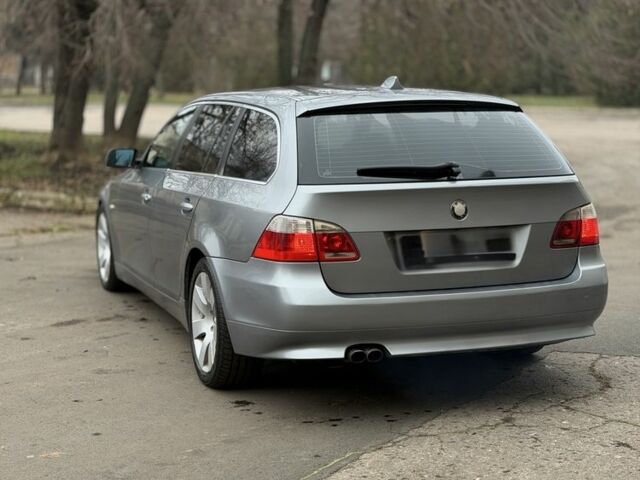 Сірий БМВ 5 Серія, об'ємом двигуна 3 л та пробігом 350 тис. км за 4700 $, фото 5 на Automoto.ua