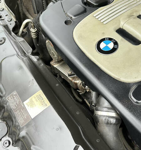 Сірий БМВ 5 Серія, об'ємом двигуна 3 л та пробігом 356 тис. км за 8900 $, фото 22 на Automoto.ua