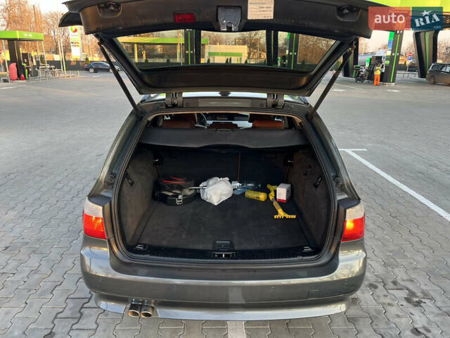 Серый БМВ 5 Серия, объемом двигателя 2.5 л и пробегом 305 тыс. км за 6800 $, фото 4 на Automoto.ua