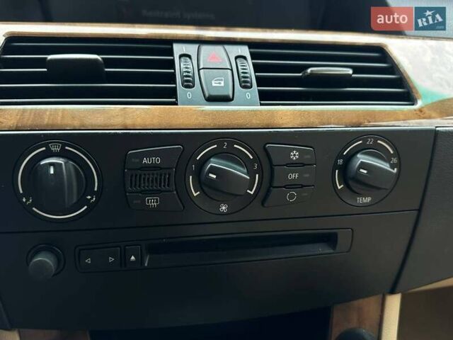 Сірий БМВ 5 Серія, об'ємом двигуна 2.5 л та пробігом 299 тис. км за 7290 $, фото 19 на Automoto.ua