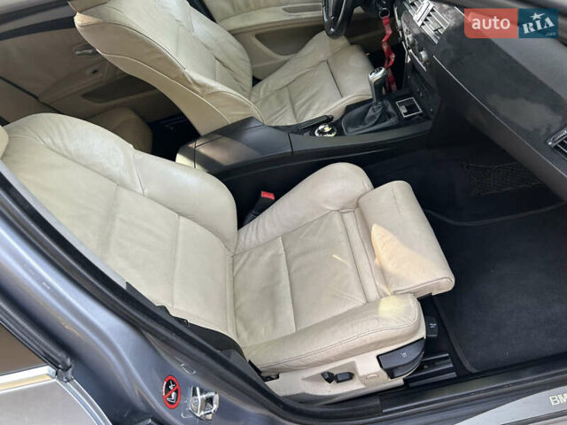 Серый БМВ 5 Серия, объемом двигателя 2.5 л и пробегом 449 тыс. км за 7000 $, фото 8 на Automoto.ua