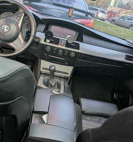 Серый БМВ 5 Серия, объемом двигателя 2.99 л и пробегом 428 тыс. км за 9800 $, фото 12 на Automoto.ua
