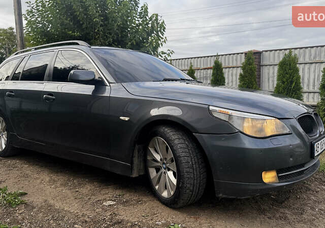 Серый БМВ 5 Серия, объемом двигателя 2 л и пробегом 300 тыс. км за 5700 $, фото 1 на Automoto.ua