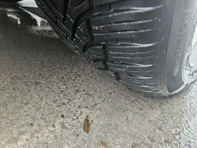 БМВ 5 Серия 2006 в Житомире на Automoto.ua Серый БМВ 5 Серия, объемом двигателя 2 л и пробегом 400 тыс. км за 3850 $, фото 18 на Automoto.ua