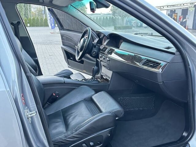 Серый БМВ 5 Серия, объемом двигателя 3 л и пробегом 390 тыс. км за 4800 $, фото 14 на Automoto.ua