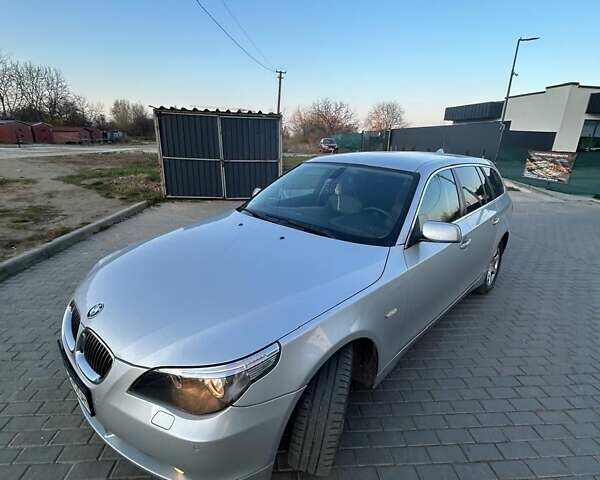 Серый БМВ 5 Серия, объемом двигателя 2.5 л и пробегом 298 тыс. км за 8300 $, фото 7 на Automoto.ua