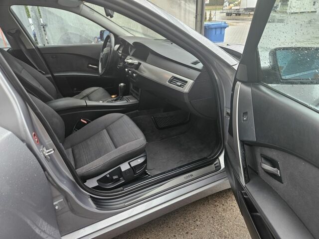 БМВ 5 Серия 2006 в Житомире на Automoto.ua Серый БМВ 5 Серия, объемом двигателя 2 л и пробегом 400 тыс. км за 3850 $, фото 8 на Automoto.ua