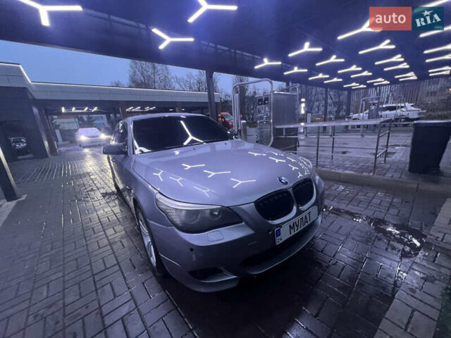 Серый БМВ 5 Серия, объемом двигателя 2 л и пробегом 479 тыс. км за 6500 $, фото 1 на Automoto.ua