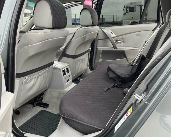 Серый БМВ 5 Серия, объемом двигателя 2 л и пробегом 437 тыс. км за 6200 $, фото 21 на Automoto.ua