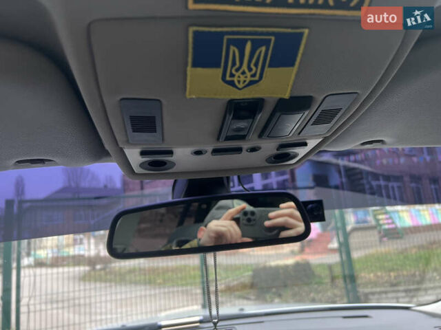 Серый БМВ 5 Серия, объемом двигателя 2.99 л и пробегом 421 тыс. км за 11500 $, фото 8 на Automoto.ua