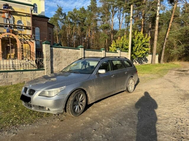 Сірий БМВ 5 Серія, об'ємом двигуна 2.5 л та пробігом 250 тис. км за 2700 $, фото 5 на Automoto.ua