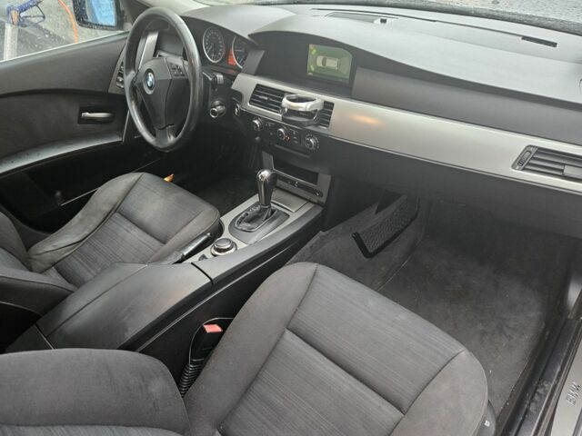 БМВ 5 Серия 2006 в Житомире на Automoto.ua Серый БМВ 5 Серия, объемом двигателя 2 л и пробегом 400 тыс. км за 3850 $, фото 9 на Automoto.ua