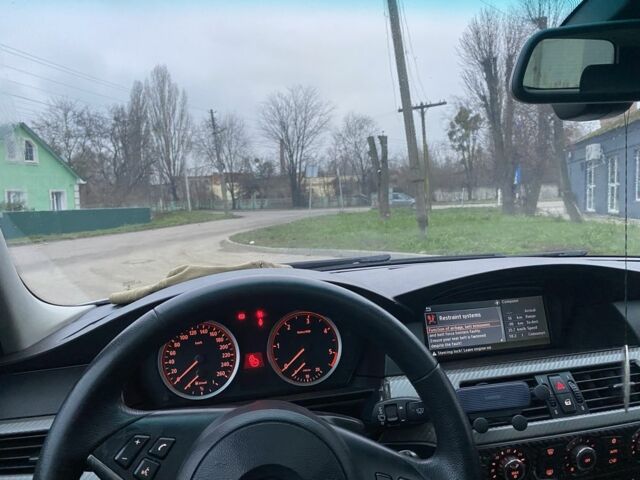 Серый БМВ 5 Серия, объемом двигателя 0 л и пробегом 400 тыс. км за 3800 $, фото 9 на Automoto.ua