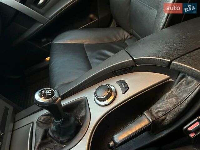 Серый БМВ 5 Серия, объемом двигателя 2.5 л и пробегом 298 тыс. км за 8300 $, фото 25 на Automoto.ua