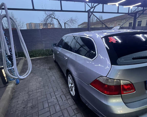 Серый БМВ 5 Серия, объемом двигателя 2 л и пробегом 479 тыс. км за 6500 $, фото 4 на Automoto.ua