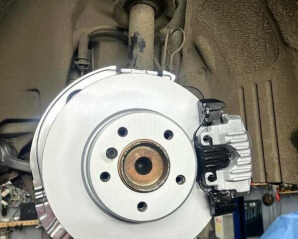 Сірий БМВ 5 Серія, об'ємом двигуна 2 л та пробігом 409 тис. км за 8300 $, фото 7 на Automoto.ua