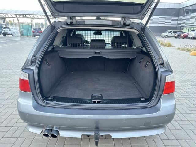 Серый БМВ 5 Серия, объемом двигателя 3 л и пробегом 390 тыс. км за 4800 $, фото 11 на Automoto.ua