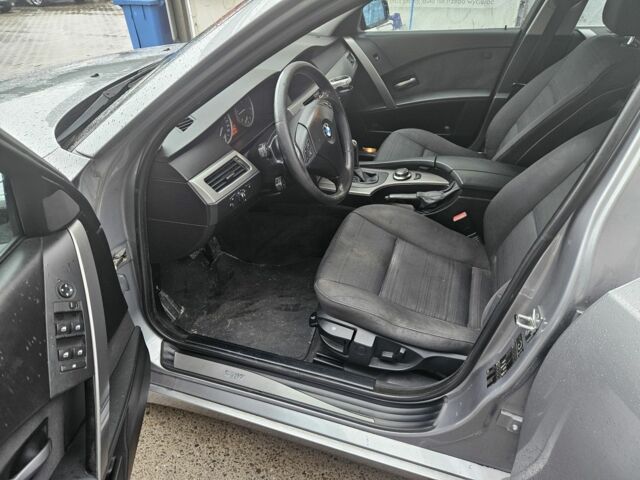 БМВ 5 Серия 2006 в Житомире на Automoto.ua Серый БМВ 5 Серия, объемом двигателя 2 л и пробегом 400 тыс. км за 3850 $, фото 11 на Automoto.ua