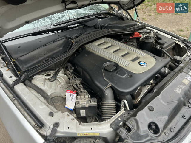 Серый БМВ 5 Серия, объемом двигателя 2.99 л и пробегом 421 тыс. км за 11500 $, фото 13 на Automoto.ua