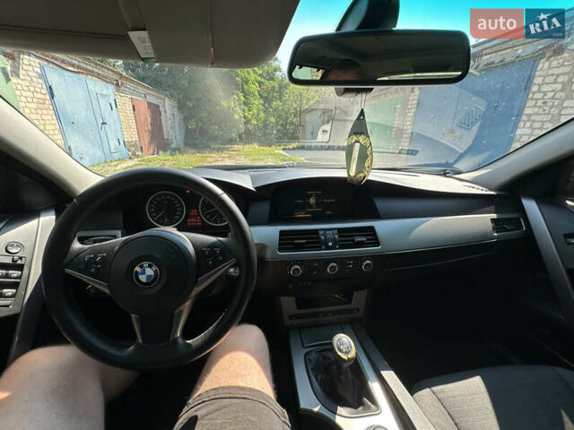 Серый БМВ 5 Серия, объемом двигателя 2.5 л и пробегом 250 тыс. км за 6500 $, фото 8 на Automoto.ua