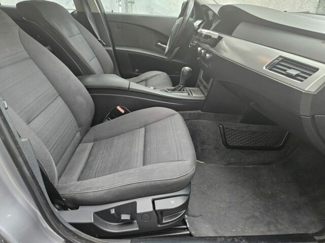 БМВ 5 Серия 2006 в Житомире на Automoto.ua Серый БМВ 5 Серия, объемом двигателя 2 л и пробегом 400 тыс. км за 3850 $, фото 10 на Automoto.ua