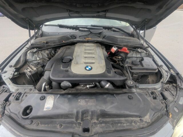 Сірий БМВ 5 Серія, об'ємом двигуна 3 л та пробігом 267 тис. км за 8300 $, фото 6 на Automoto.ua