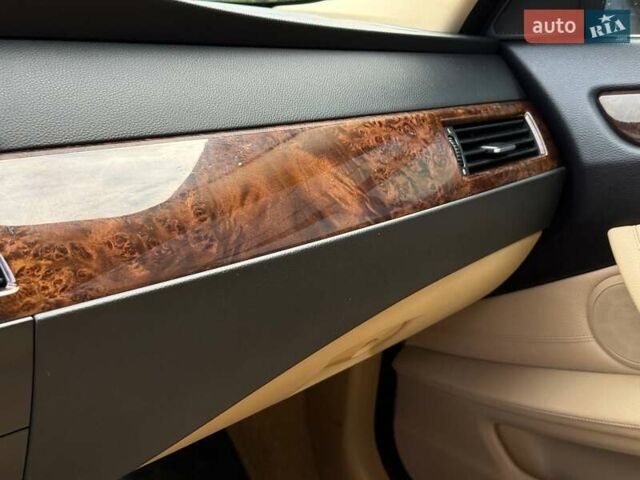 Серый БМВ 5 Серия, объемом двигателя 3 л и пробегом 257 тыс. км за 11999 $, фото 21 на Automoto.ua