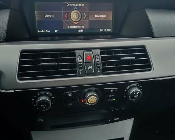 Серый БМВ 5 Серия, объемом двигателя 3 л и пробегом 282 тыс. км за 7100 $, фото 3 на Automoto.ua