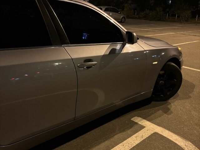 Серый БМВ 5 Серия, объемом двигателя 2 л и пробегом 328 тыс. км за 6999 $, фото 13 на Automoto.ua