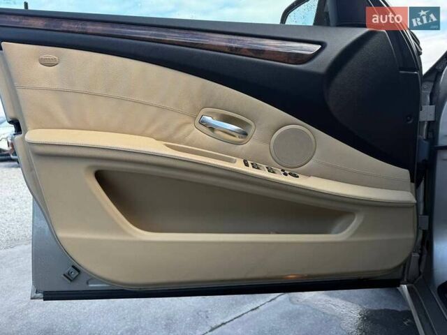 Серый БМВ 5 Серия, объемом двигателя 3 л и пробегом 257 тыс. км за 11999 $, фото 6 на Automoto.ua