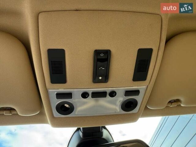 Серый БМВ 5 Серия, объемом двигателя 3 л и пробегом 257 тыс. км за 11999 $, фото 28 на Automoto.ua