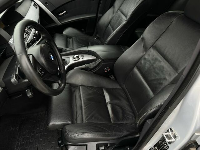 Серый БМВ 5 Серия, объемом двигателя 3 л и пробегом 510 тыс. км за 4699 $, фото 23 на Automoto.ua