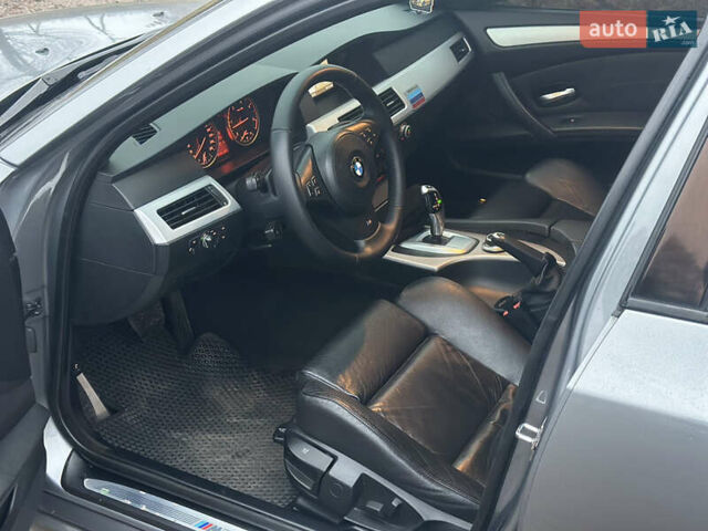 Серый БМВ 5 Серия, объемом двигателя 2.99 л и пробегом 337 тыс. км за 12800 $, фото 9 на Automoto.ua