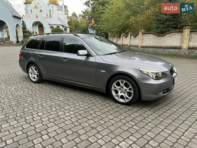 Серый БМВ 5 Серия, объемом двигателя 2.99 л и пробегом 280 тыс. км за 9000 $, фото 1 на Automoto.ua